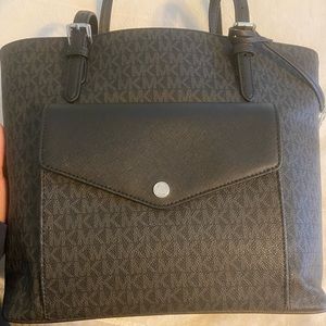 Michael Kors tote